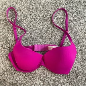 Victoria's Secret PINK 32C Wear Everywhere Lightly Lined Underwire Bra Hot Pink